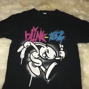 Blink-182 band shirt